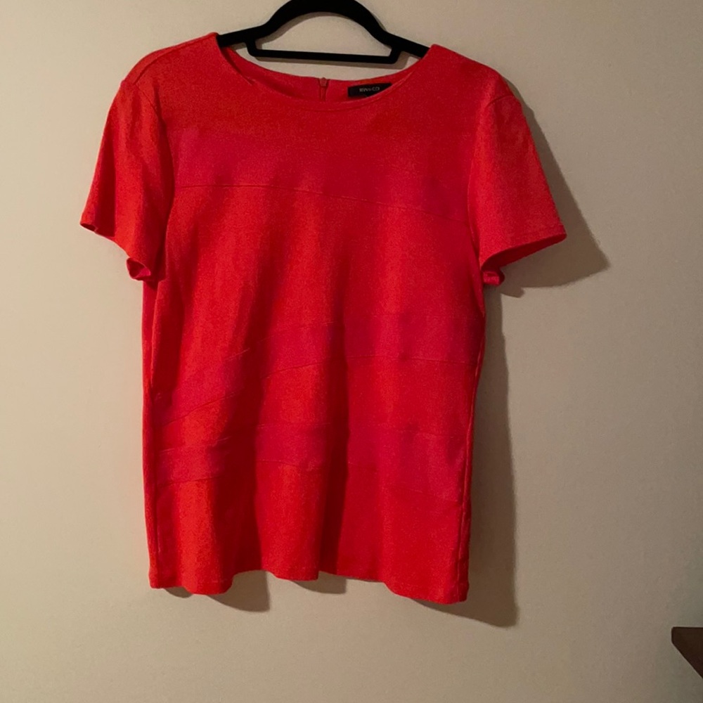 Orange top